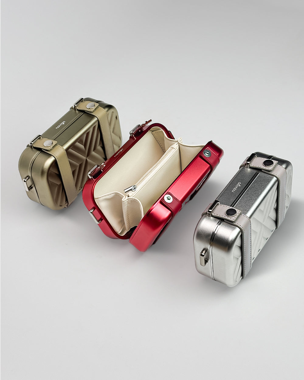 Sidekick - Aluminium Crossbody Bag - Silver