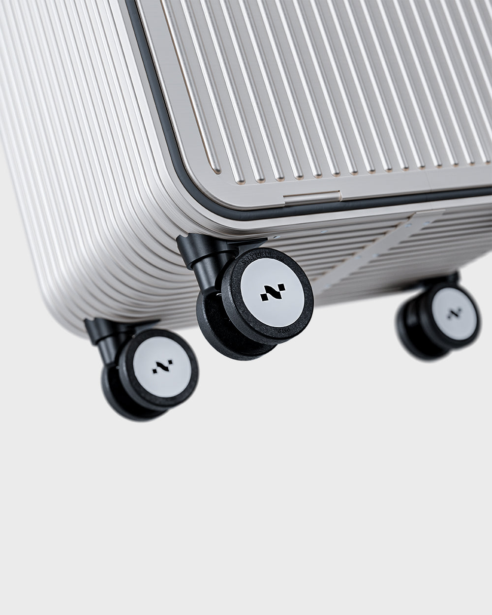 Primo - Aluminium Cabin